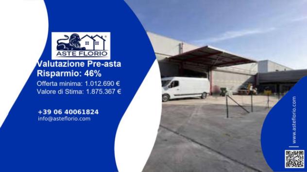 locale commerciale in vendita a Roma in zona San Basilio