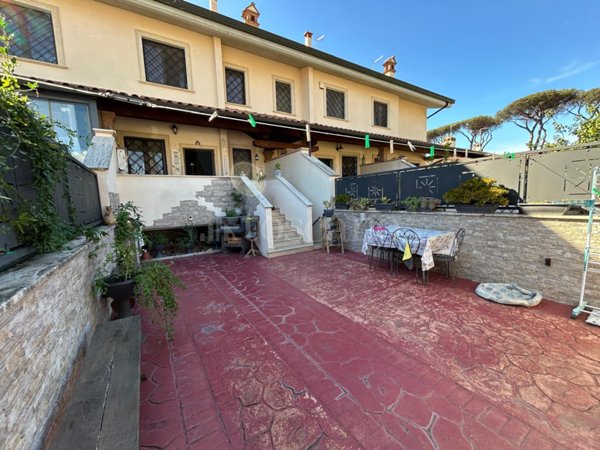 villa in vendita a Roma in zona Infernetto