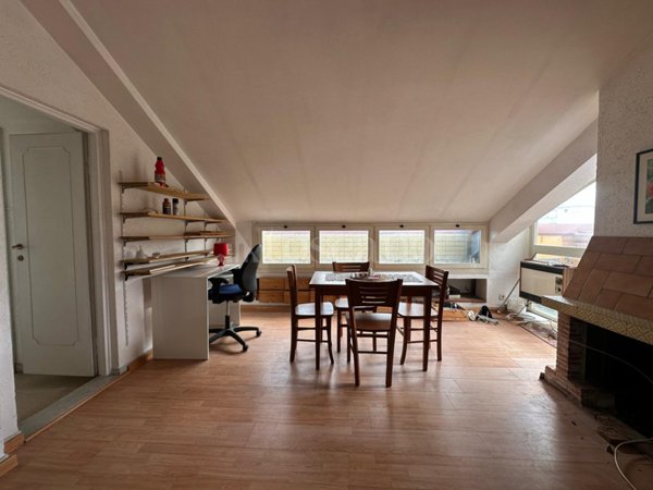 appartamento in vendita a Roma in zona Ostiense