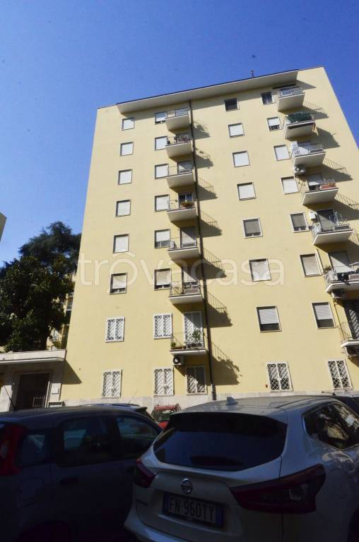 appartamento in vendita a Roma in zona Don Bosco