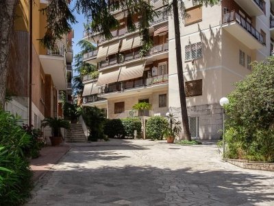 appartamento in vendita a Roma in zona Gianicolense