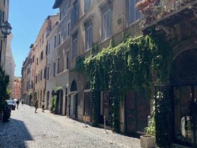 appartamento in vendita a Roma in zona Campo Marzio