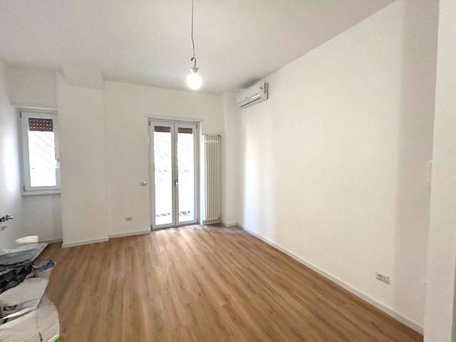 appartamento in vendita a Roma in zona Ardeatino