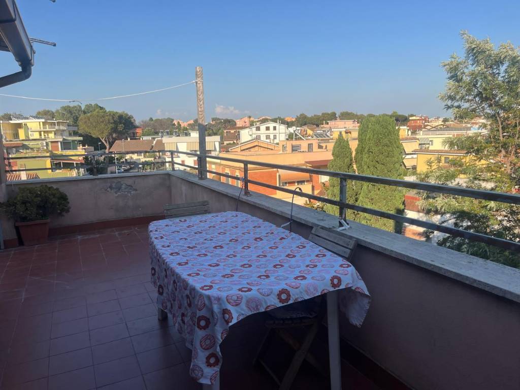 appartamento in vendita a Roma in zona Dragona/Bagnoletto