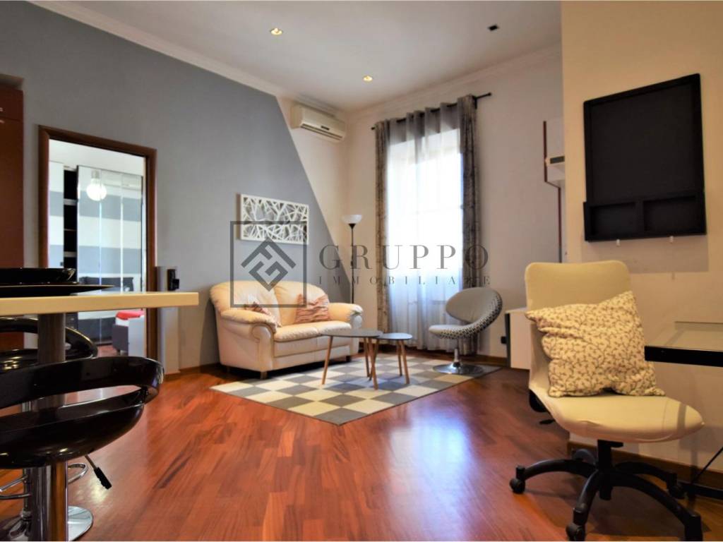 appartamento in vendita a Roma in zona Appio Latino