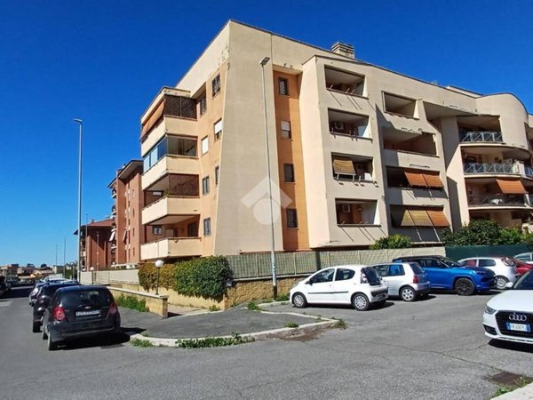 appartamento in vendita a Roma in zona Tor Vergata/Torrenova