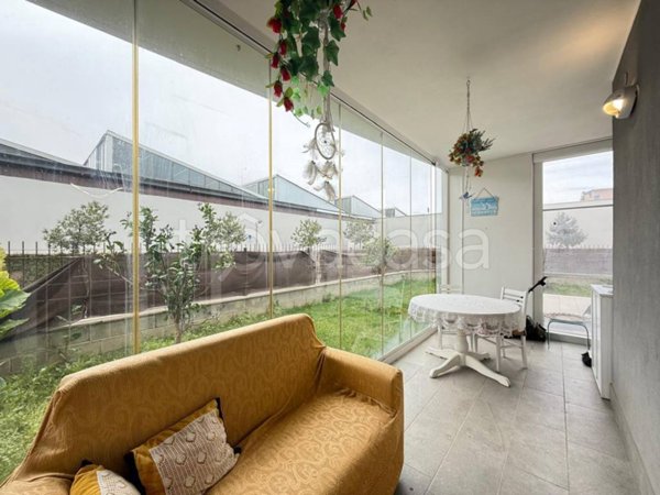 appartamento in vendita a Roma in zona Torre Angela