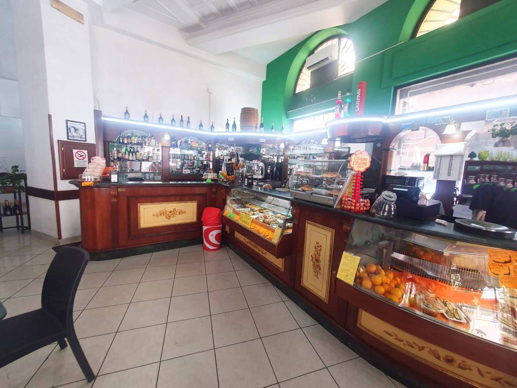 negozio in vendita a Roma in zona Trionfale