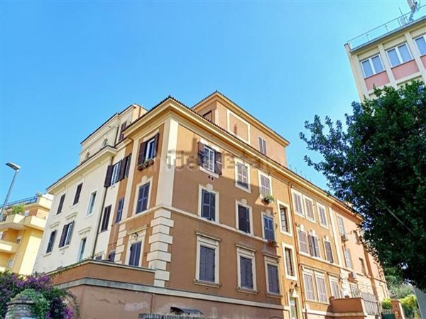 appartamento in vendita a Roma in zona Aurelio