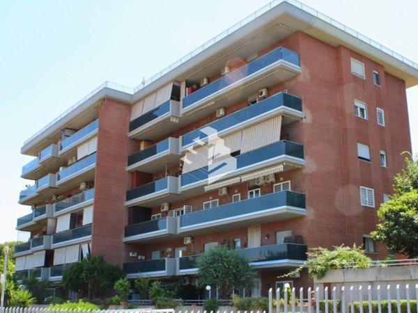 appartamento in vendita a Roma in zona Torrino