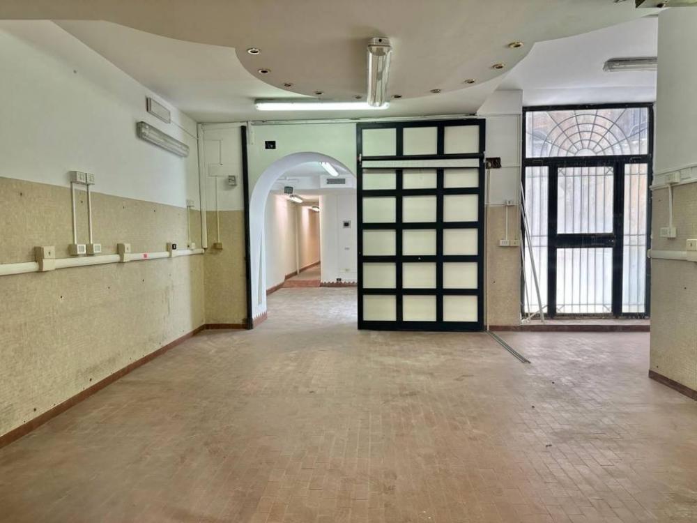 ufficio in vendita a Roma in zona Centro Storico