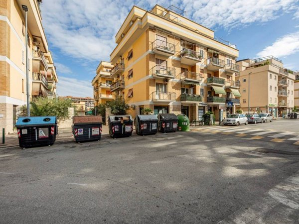 appartamento in vendita a Roma in zona Torre Maura