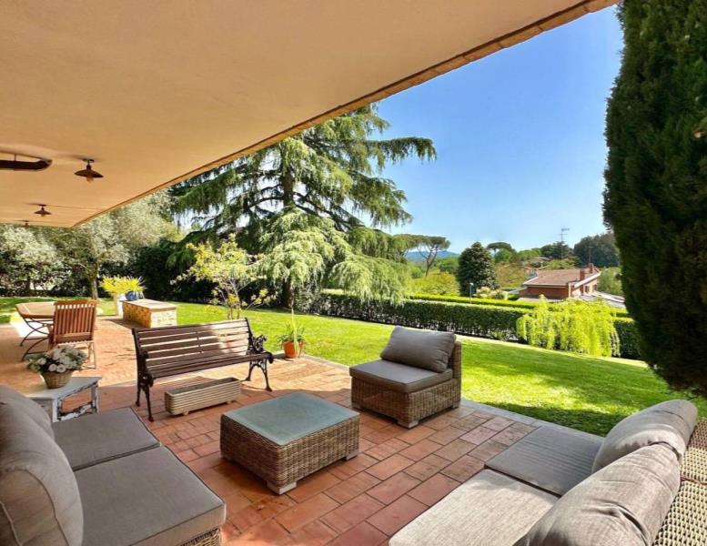 casa indipendente in vendita a Roma in zona Olgiata