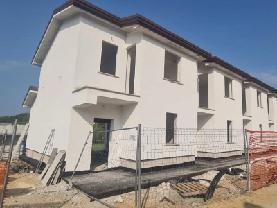 casa indipendente in vendita a Roma