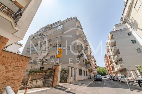 appartamento in vendita a Roma in zona Tor di Quinto