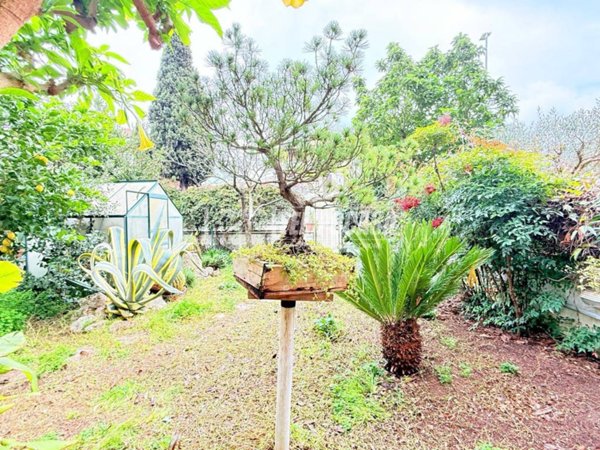 appartamento in vendita a Roma in zona Acilia