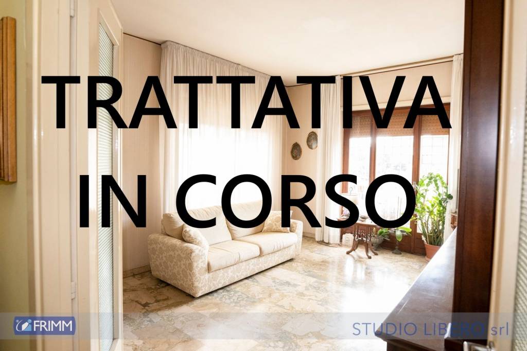 appartamento in vendita a Roma in zona Ardeatino