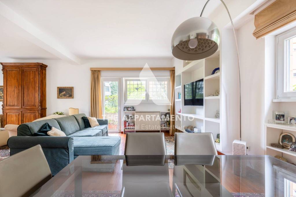 appartamento in vendita a Roma in zona Tor di Quinto