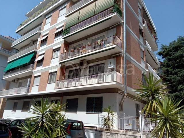 appartamento in vendita a Roma in zona Collatino