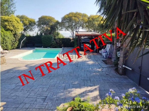 casa indipendente in vendita a Roma in zona Casal Morena