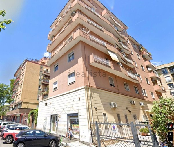 appartamento in vendita a Roma in zona Portuense