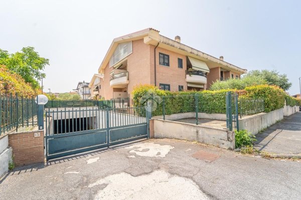appartamento in vendita a Roma in zona Tor Vergata/Torrenova