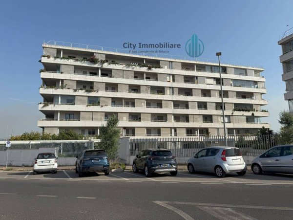appartamento in vendita a Roma in zona Ostiense