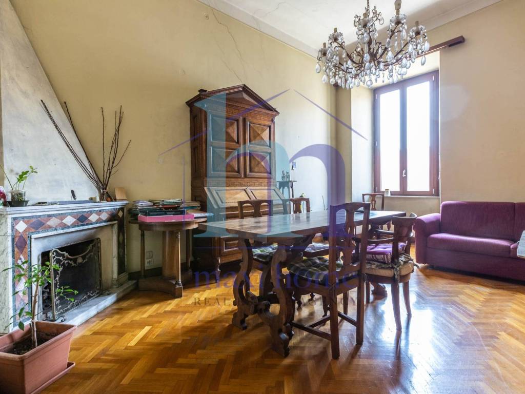 appartamento in vendita a Roma in zona Esquilino