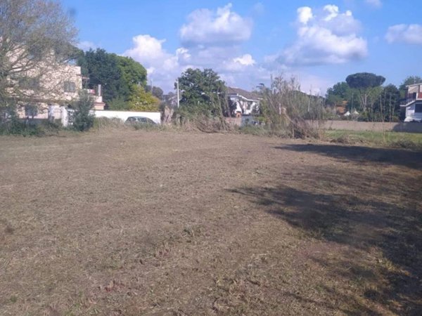 terreno agricolo in vendita a Roma in zona Axa