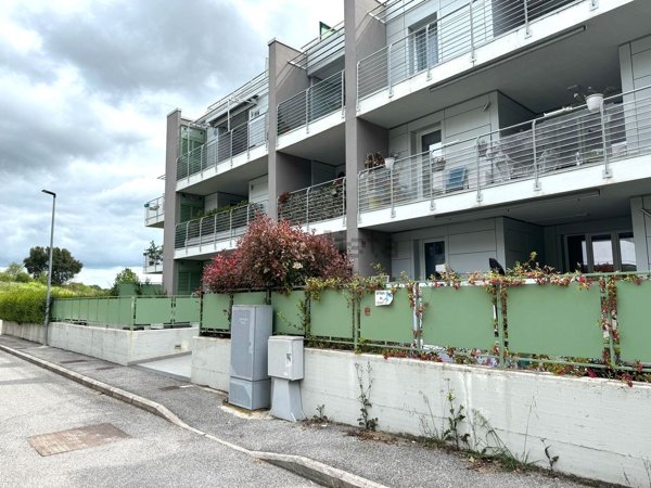 appartamento in vendita a Roma in zona Selva Candida