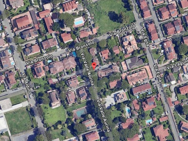 casa indipendente in vendita a Roma in zona Infernetto