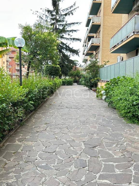 appartamento in vendita a Roma in zona Primavalle
