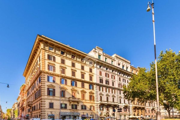 appartamento in vendita a Roma in zona Rione Borgo