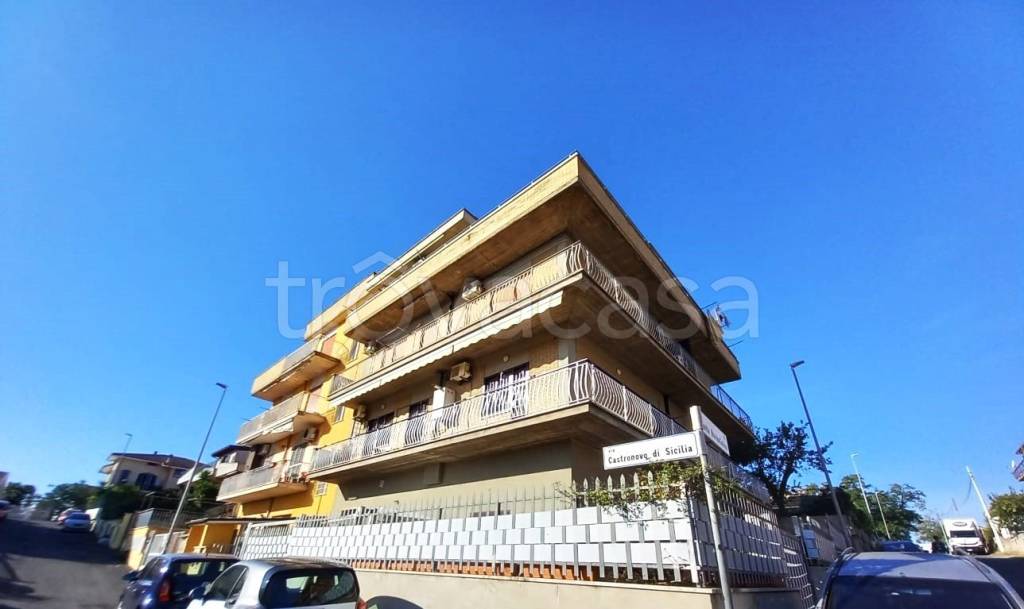 appartamento in vendita a Roma in zona Borghesiana