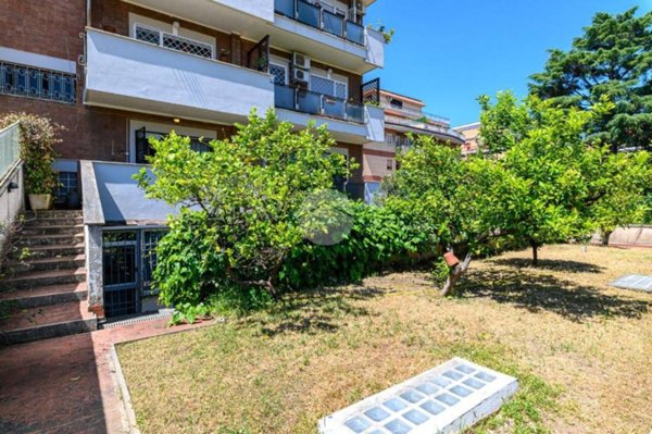 appartamento in vendita a Roma