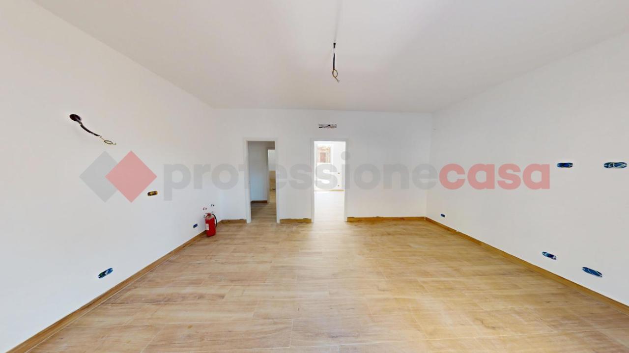 appartamento in vendita a Roma in zona Corviale