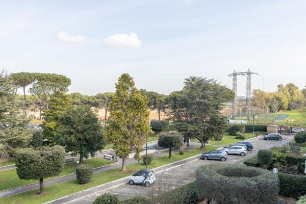 appartamento in vendita a Roma in zona Giuliano Dalmata