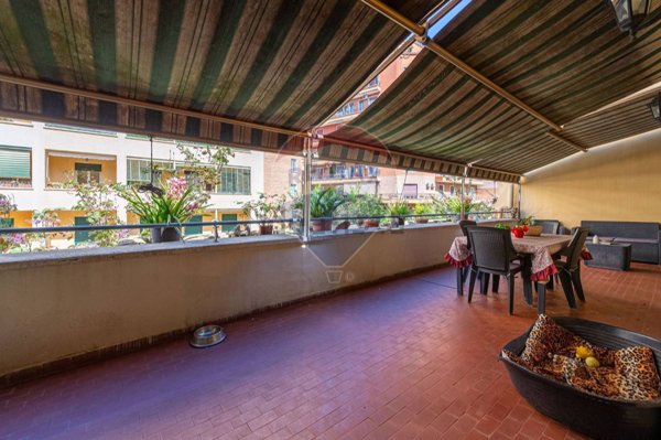 appartamento in vendita a Roma in zona Tuscolano