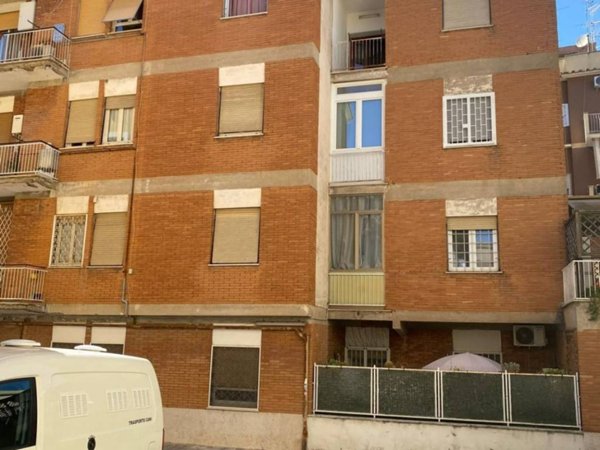 appartamento in vendita a Roma in zona Primavalle