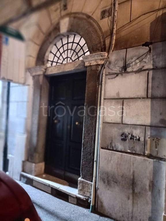 appartamento in vendita a Roma in zona Rione Monti/Campitelli