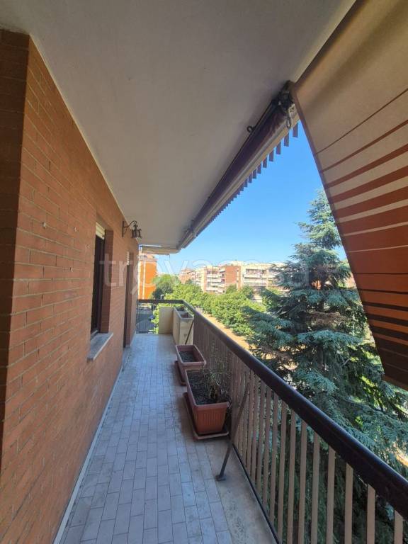 appartamento in vendita a Roma in zona Torrino