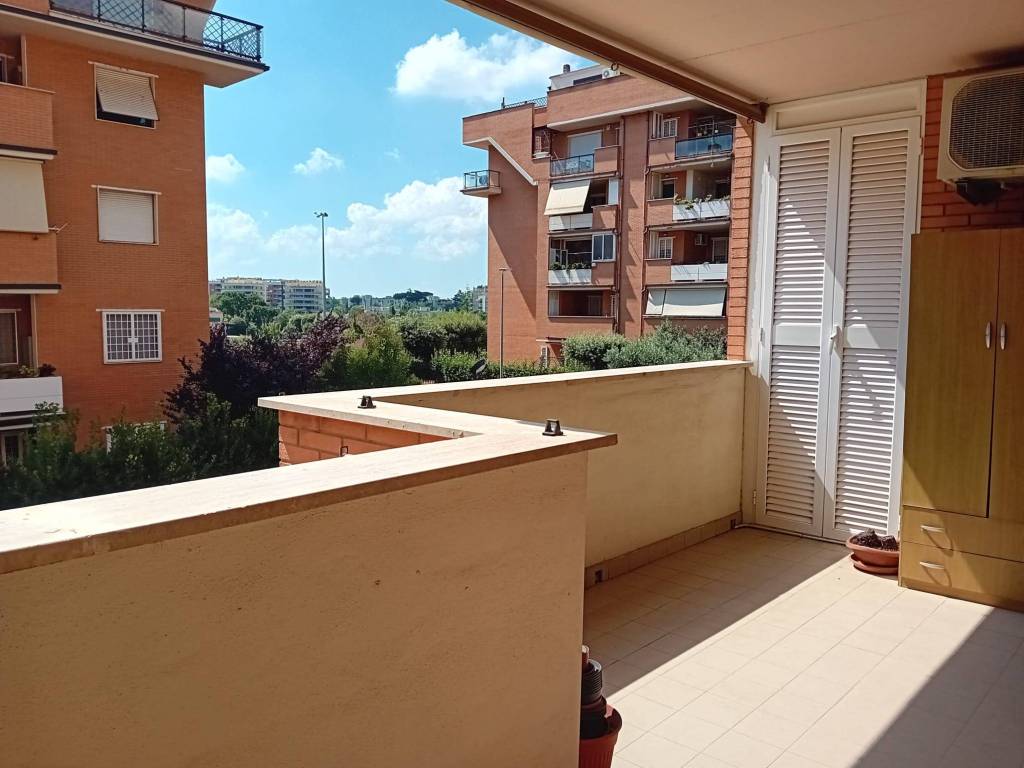 appartamento in vendita a Roma in zona Torrevecchia