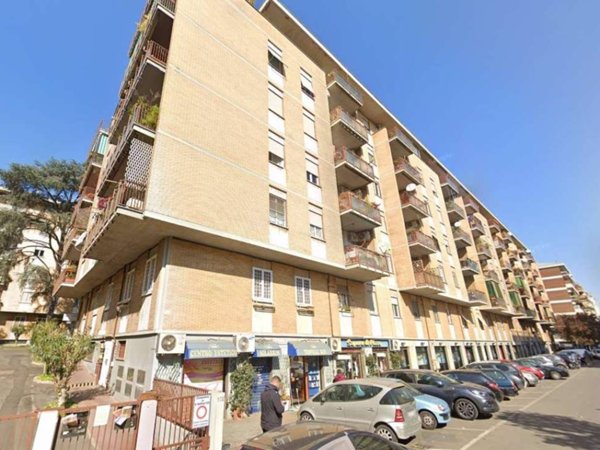 appartamento in vendita a Roma in zona Portuense