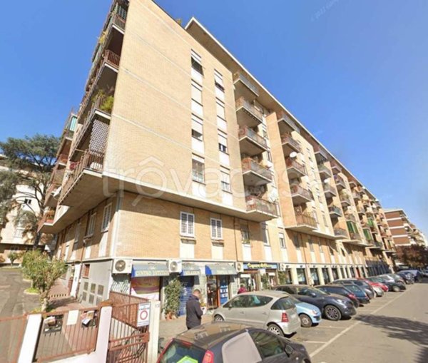 appartamento in vendita a Roma in zona Portuense