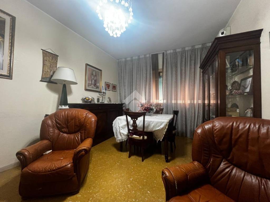 appartamento in vendita a Roma in zona Portuense