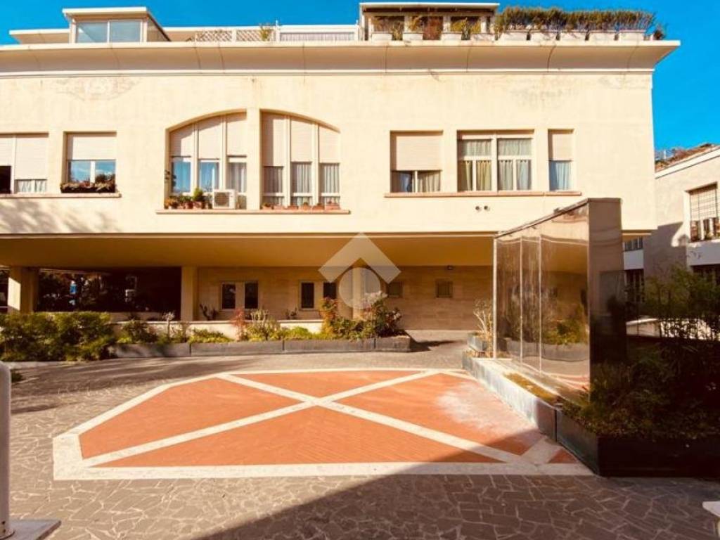 appartamento in vendita a Roma in zona Prenestino-Labicano