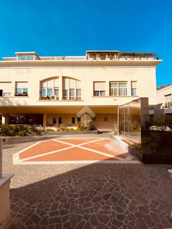 appartamento in vendita a Roma in zona Prenestino-Labicano