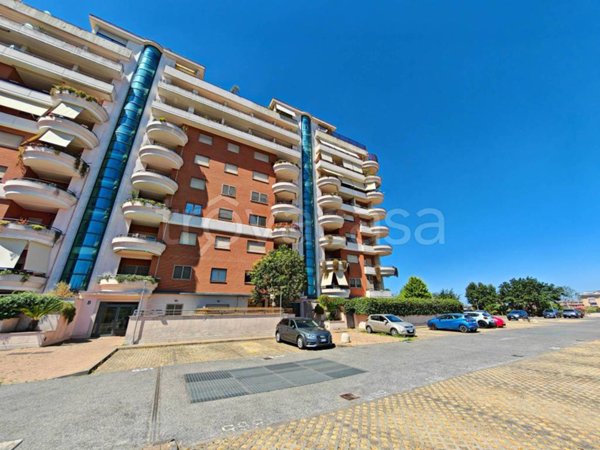 appartamento in vendita a Roma in zona Acilia