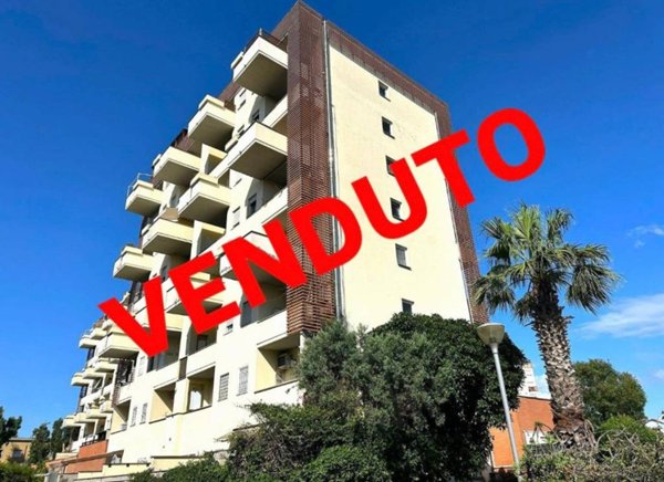 appartamento in vendita a Roma in zona Ostia