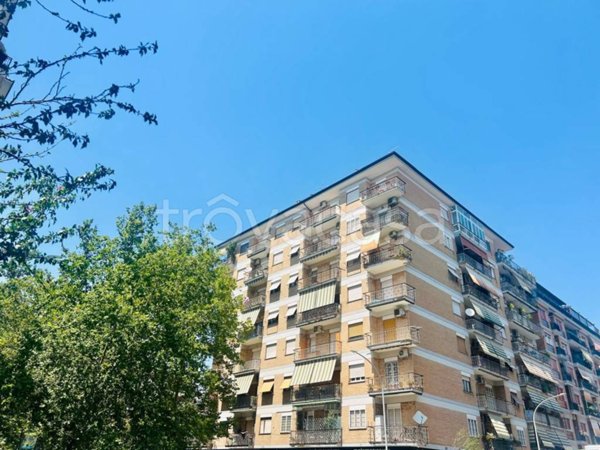 appartamento in vendita a Roma in zona Appio Claudio